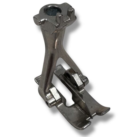 Bernina Tailor Tack Presser Foot #7 Old Style Bernina 530-1630 Series - Picture 1 of 5